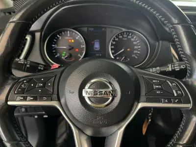 Nissan Qashqai 2019 - 19900 EUR, 113385 km - AUTO.MOTO.pt - 113385km - foto 19 de 22