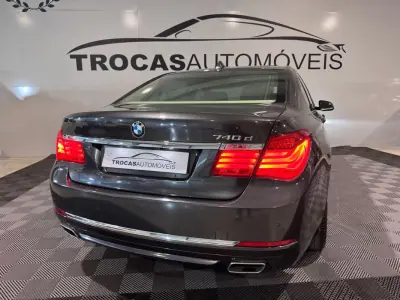 BMW 740 2014 - 21900 EUR, 306500 km - AUTO.MOTO.pt - 306500km - foto 11 de 55