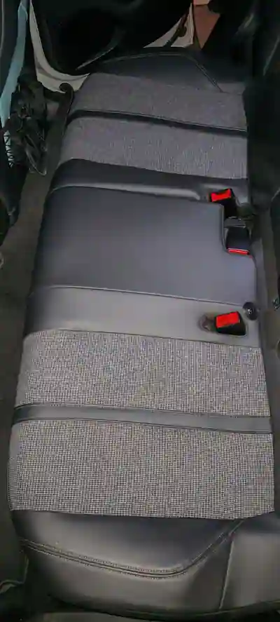 Peugeot 3008 2018 - 16000 EUR, 78900 km - foto 6 de 14