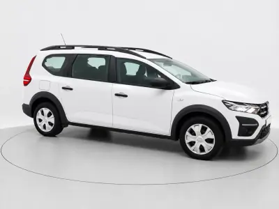 Dacia Jogger 2023 - 13999 EUR, 130000 km - AUTO.MOTO.pt - 130000km - foto 2 de 9