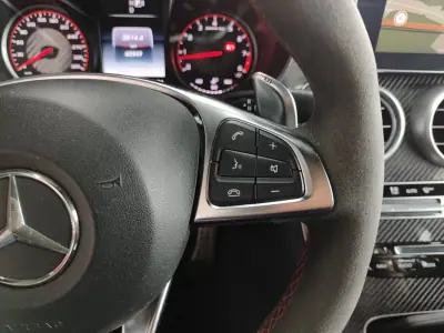 Mercedes-Benz C 63 AMG 2015 - 59500 EUR, 60000 km - AUTO.MOTO.pt - 60000km - foto 31 de 51