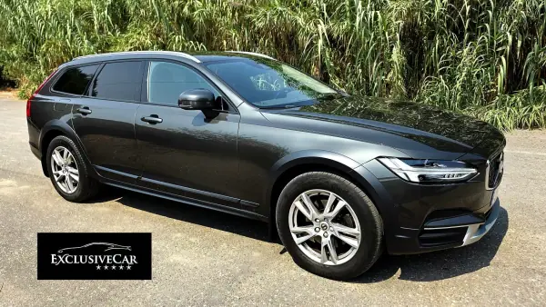Volvo V90 Cross Country 2019 - 24900 EUR, 215000 km - AUTO.MOTO.pt - 215000km - foto 2 de 12