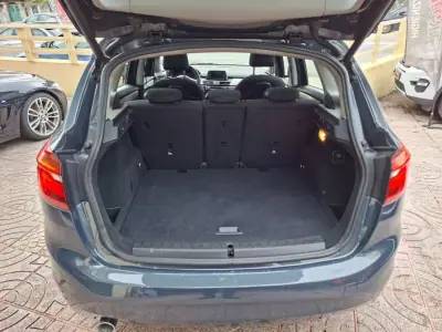 BMW 218 2014 - 8500 EUR, 490000 km - AUTO.MOTO.pt - 490000km - foto 32 de 33