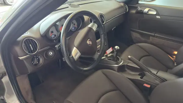 Porsche Boxster 2008 - 39900 EUR, 133697 km - AUTO.MOTO.pt - 133697km - foto 42 de 64