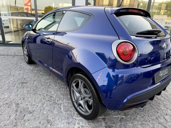 Alfa Romeo MiTo 2016 - 8900 EUR, 137500 km - AUTO.MOTO.pt - 137500km - foto 18 de 96