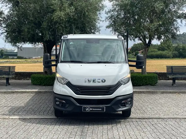 Iveco Daily 2022 - 33450 EUR, 154000 km - AUTO.MOTO.pt - 154000km - foto 3 de 37