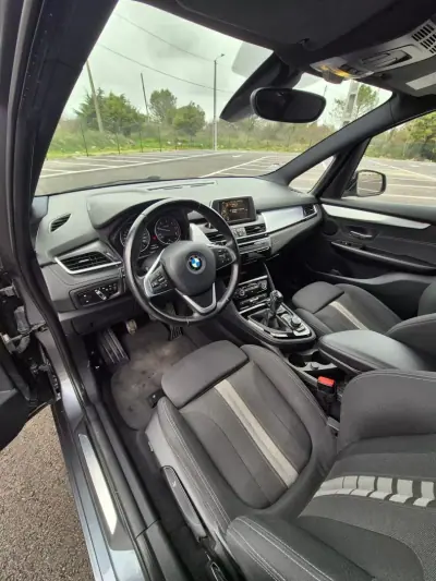BMW 216 Gran Tourer 2017 - 16900 EUR, 130000 km - AUTO.MOTO.pt - 130000km - foto 11 de 12