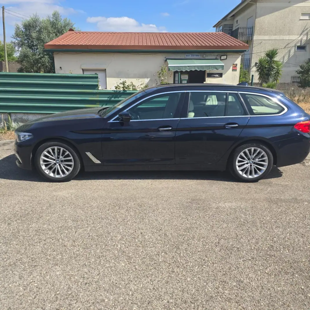 BMW 520 Gran Turismo 2018 - 24900 EUR, 178000 km - 178000km - foto 3 de 12
