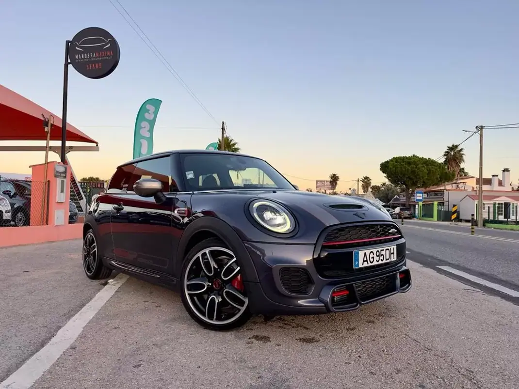 MINI 3 Portas 2021 - 31950 EUR, 76000 km - AUTO.MOTO.pt - 76000km - foto 3 de 20