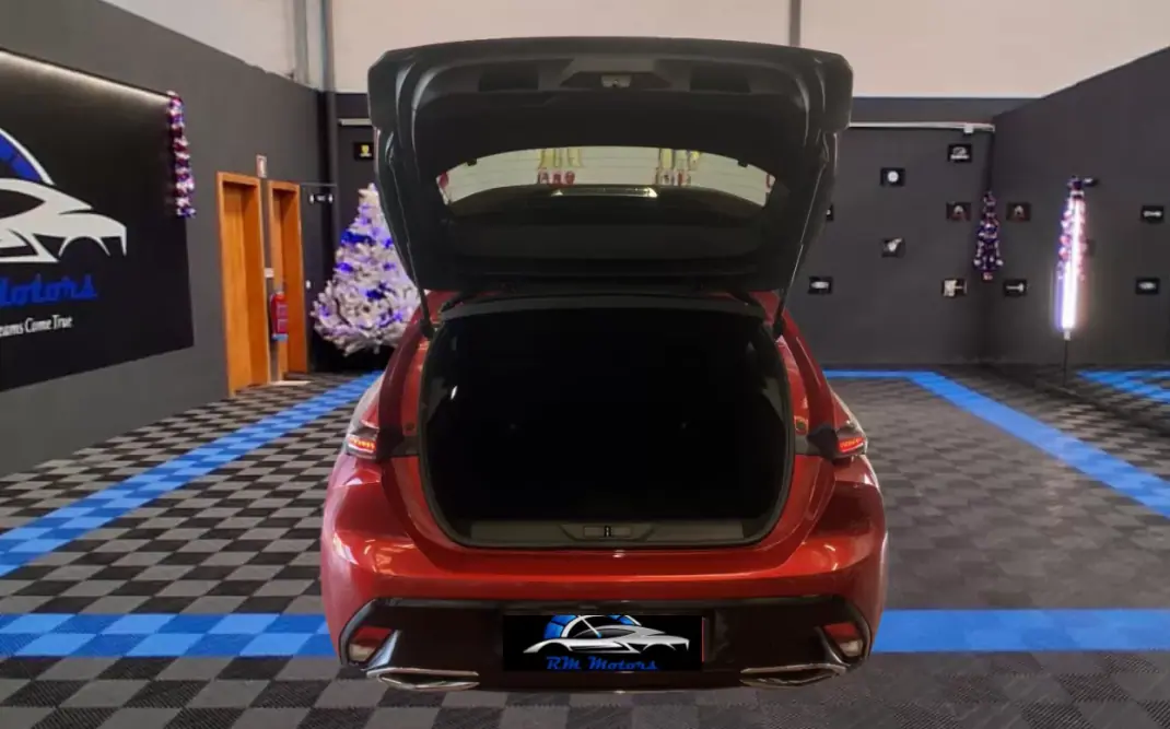 Peugeot 308 2023 - 18990 EUR, 89140 km - AUTO.MOTO.pt - 89140km - foto 6 de 14