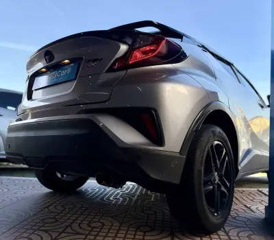 Toyota C-HR 2020 - 23950 EUR, 78000 km - AUTO.MOTO.pt - 78000km - foto 11 de 26