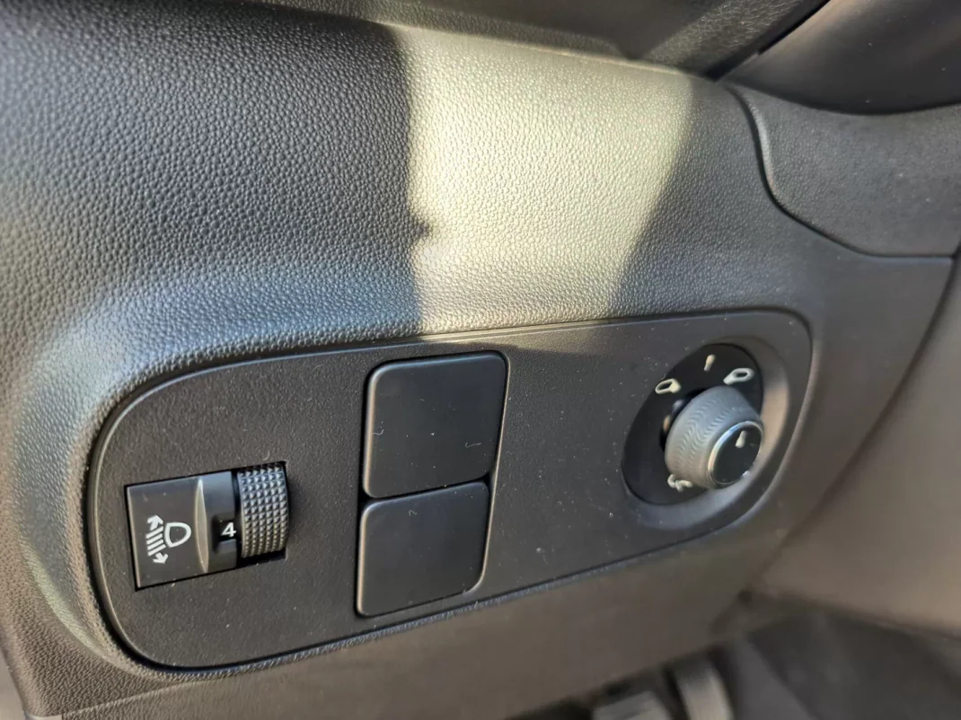 Citroën C3 2022 - 12990 EUR, 51629 km - AUTO.MOTO.pt - 51629km - foto 28 de 28