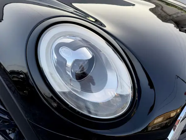 MINI One 2016 - 11900 EUR, 133000 km - AUTO.MOTO.pt - 133000km - foto 6 de 86