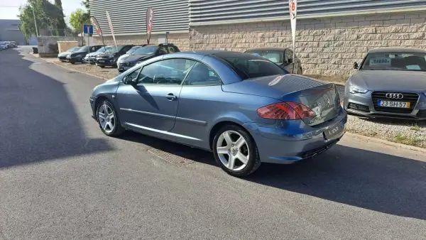 Peugeot 307 CC 2006 - 6490 EUR, 225826 km - AUTO.MOTO.pt - 225826km - foto 6 de 50
