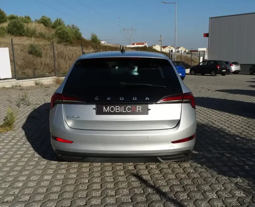 Skoda Scala 2022 - 15800 EUR, 51093 km - 51093km - foto 21 de 25