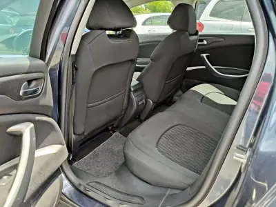 Citroën C5 Tourer 2013 - 6490 EUR, 287350 km - AUTO.MOTO.pt - 287350km - foto 14 de 31