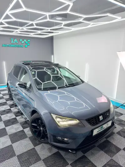 SEAT Leon 2014 - 17500 EUR, 140000 km - AUTO.MOTO.pt - 140000km - foto 5 de 21