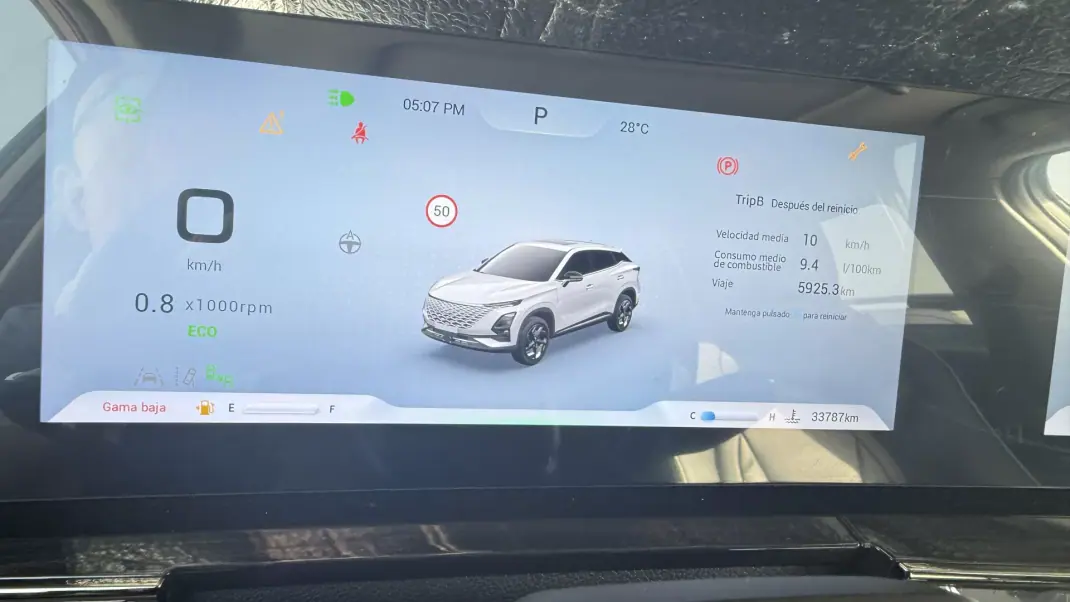 2024 - 24800 EUR, 33787 km - AUTO.MOTO.pt - 33787km - foto 9 de 33