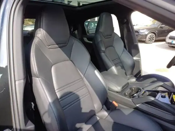 Porsche Cayenne Coupé E-Hybrid 2024 Híbrido Plug-In