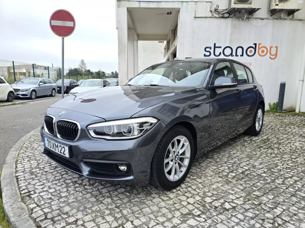 BMW 116 2019 - 18450 EUR, 87000 km - AUTO.MOTO.pt - 87000km - foto 7 de 17