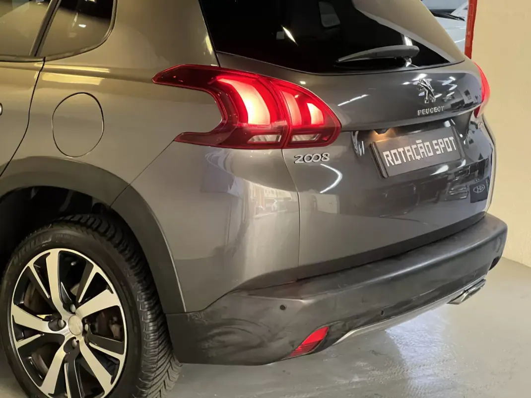 Peugeot 2008 2017 - 10990 EUR, 95000 km - 95000km - foto 43 de 43