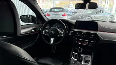 BMW 520 2017 - 23990 EUR, 262000 km - AUTO.MOTO.pt - 262000km - foto 26 de 40
