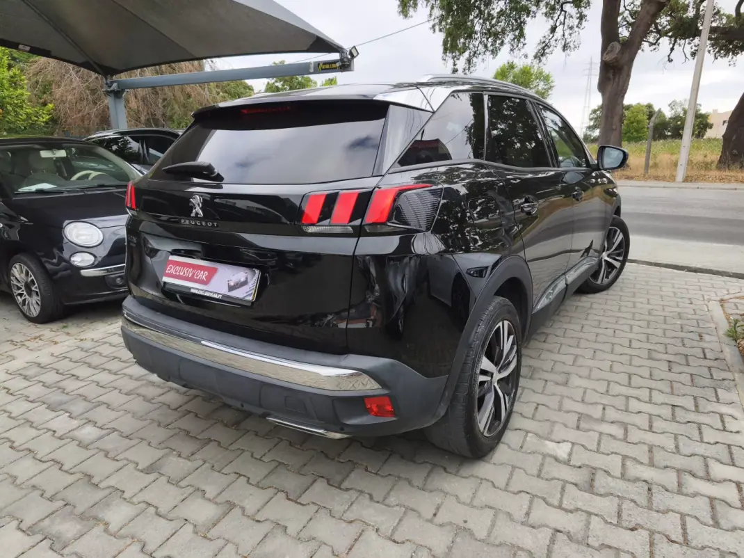Peugeot 3008 2017 - 17900 EUR, 125000 km - 125000km - foto 3 de 10