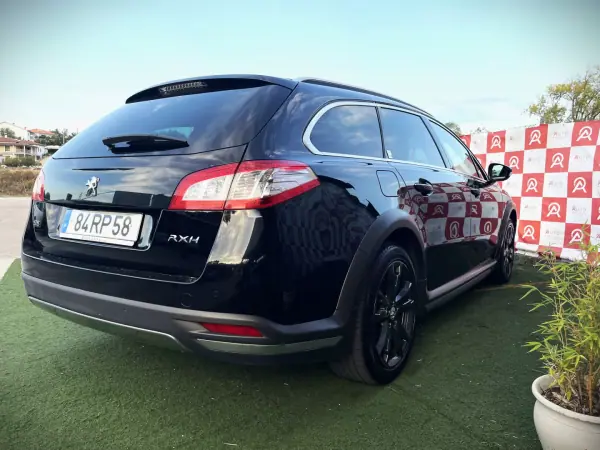 Peugeot 508 RXH 2.0 HDi Hybrid4 2-Tronic 2013 Hybrid (Diesel)