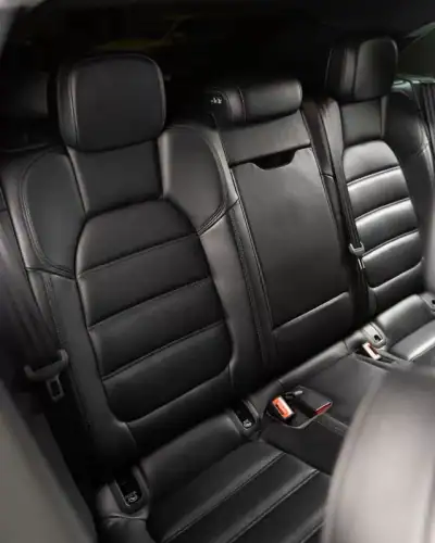 Porsche Macan 2017 - 47950 EUR, 116000 km - AUTO.MOTO.pt - 116000km - foto 13 de 34