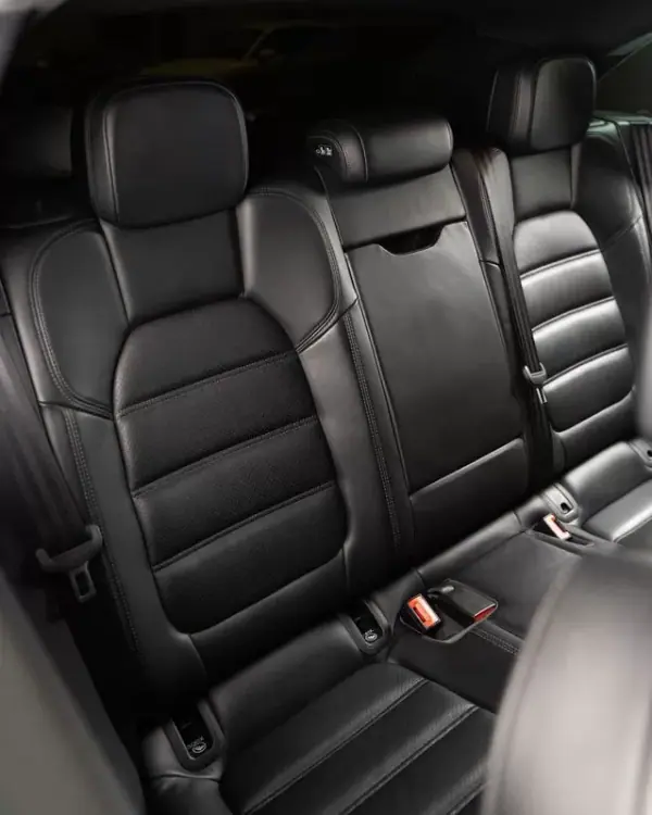 Porsche Macan 2017 - 47750 EUR, 116000 km - AUTO.MOTO.pt - 116000km - foto 13 de 34