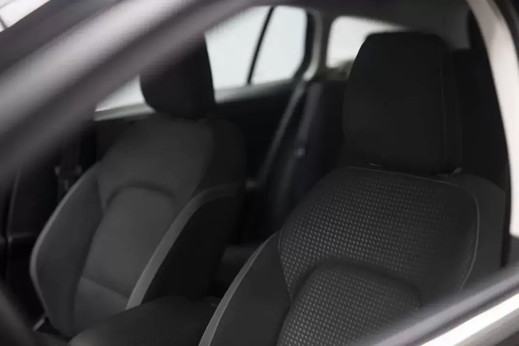 Ford Focus 2021 - 13850 EUR, 196506 km - AUTO.MOTO.pt - 196506km - foto 27 de 42