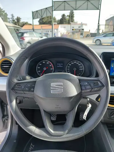 SEAT Ibiza 2022 - 14900 EUR, 90000 km - 90000km - foto 4 de 11