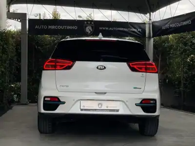 Kia e-Niro 2021 - 33500 EUR, 69000 km - AUTO.MOTO.pt - 69000km - foto 4 de 51