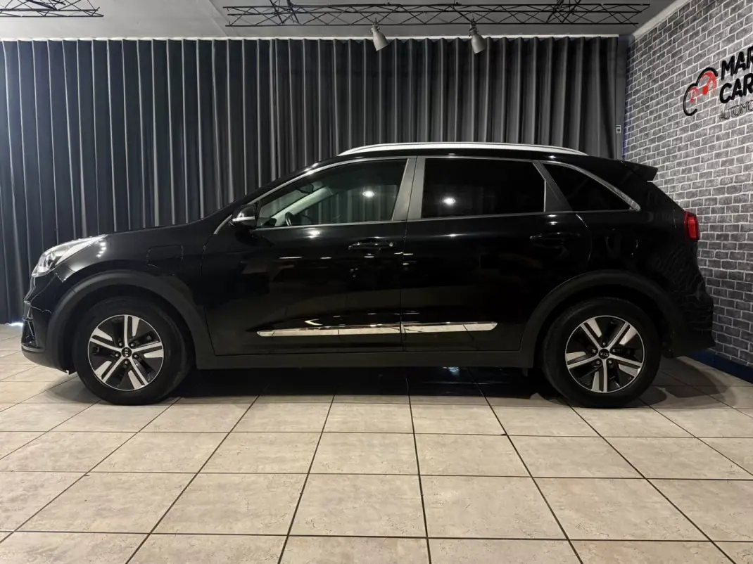 Kia Niro 2020 - 17490 EUR, 168000 km - AUTO.MOTO.pt - 168000km - foto 3 de 21