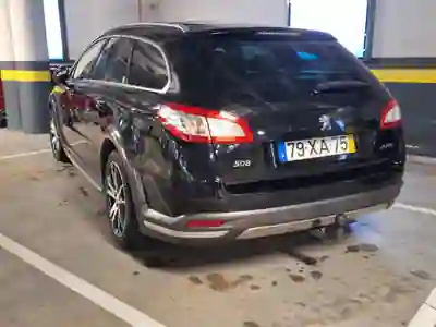 Peugeot 508 RXH 2013 - 7320 EUR, 190000 km - AUTO.MOTO.pt - 190000km - foto 2 de 3