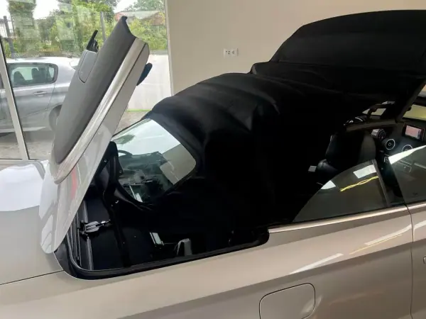 Audi A3 Cabrio 2015 - 17500 EUR, 150000 km - AUTO.MOTO.pt - 150000km - foto 52 de 60