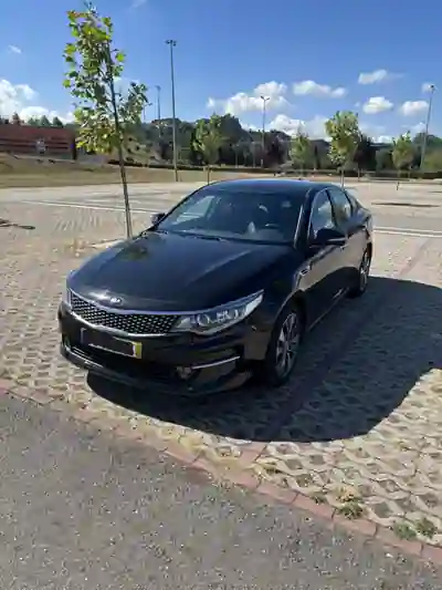 Kia Optima SW 2016 - 12480 EUR, 132000 km - AUTO.MOTO.pt - 132000km - foto 3 de 15