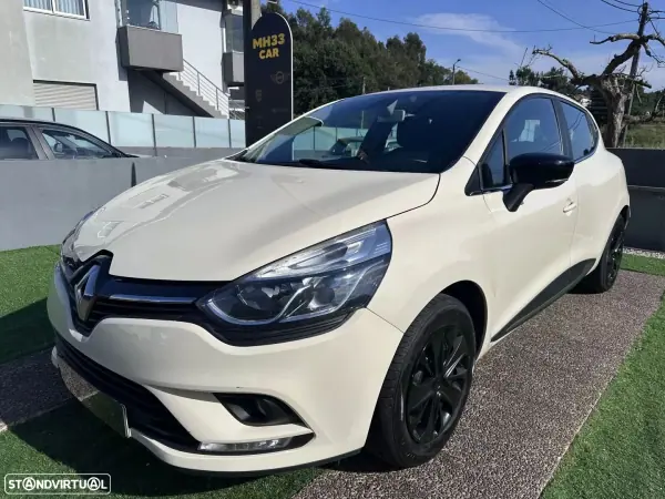 Renault Clio 2017 - 8500 EUR, 135702 km - AUTO.MOTO.pt - 135702km - foto 3 de 47