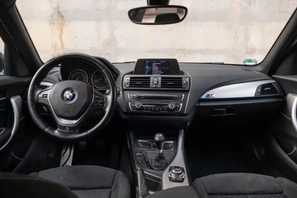 BMW 120 2013 - 16990 EUR, 170000 km - AUTO.MOTO.pt - 170000km - foto 16 de 37