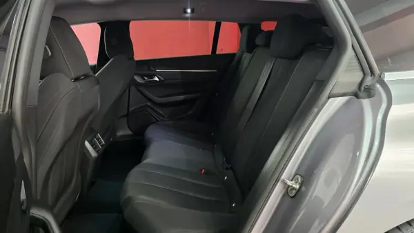 Peugeot 508 SW 2019 - 15990 EUR, 131210 km - AUTO.MOTO.pt - 131210km - foto 53 de 60