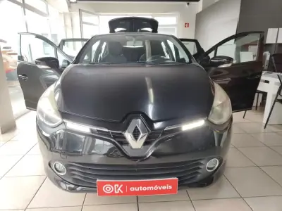 Renault Clio 2014 - 8750 EUR, 109100 km - AUTO.MOTO.pt - 109100km - foto 14 de 30