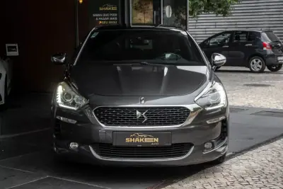 DS DS5 2015 - 8450 EUR, 237267 km - AUTO.MOTO.pt - 237267km - foto 7 de 41
