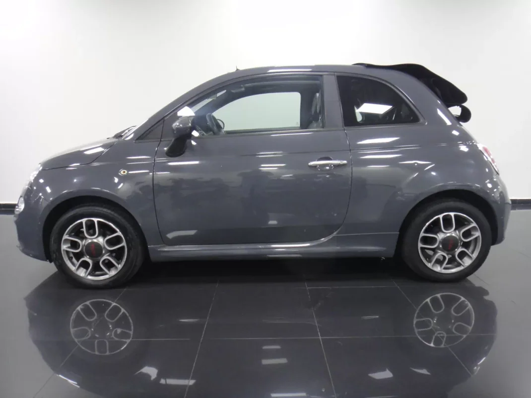 Fiat 500C 2015 - 10250 EUR, 77000 km - AUTO.MOTO.pt - 77000km - foto 4 de 15