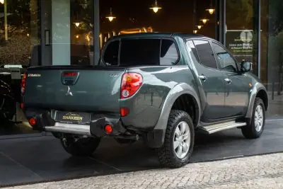 Mitsubishi L200 2007 — foto 4 de 27
