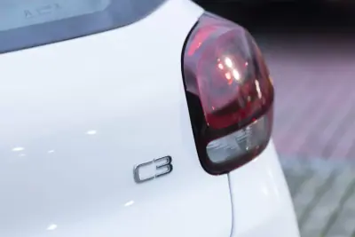 Citroën C3 2018 - 9500 EUR, 130900 km - AUTO.MOTO.pt - 130900km - foto 26 de 26