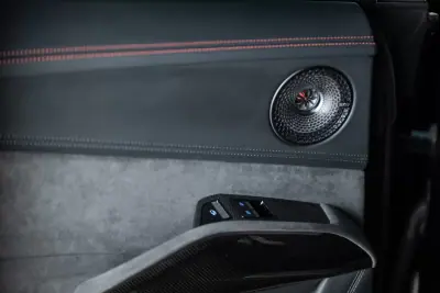 Lotus Eletre 2023 - 110000 EUR, 34626 km - AUTO.MOTO.pt - 34626km - foto 9 de 32