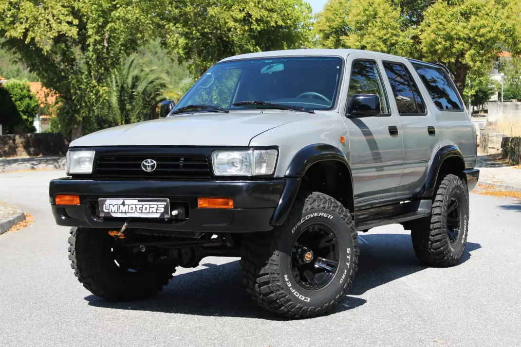 Toyota 4-Runner 1995 - 48000 EUR, 336000 km - 336000km - foto 2 de 40