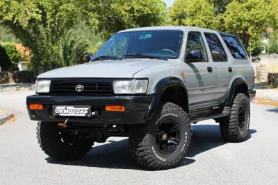 Toyota 4-Runner 1995 - 48000 EUR, 336000 km - AUTO.MOTO.pt - 336000km - foto 2 de 40