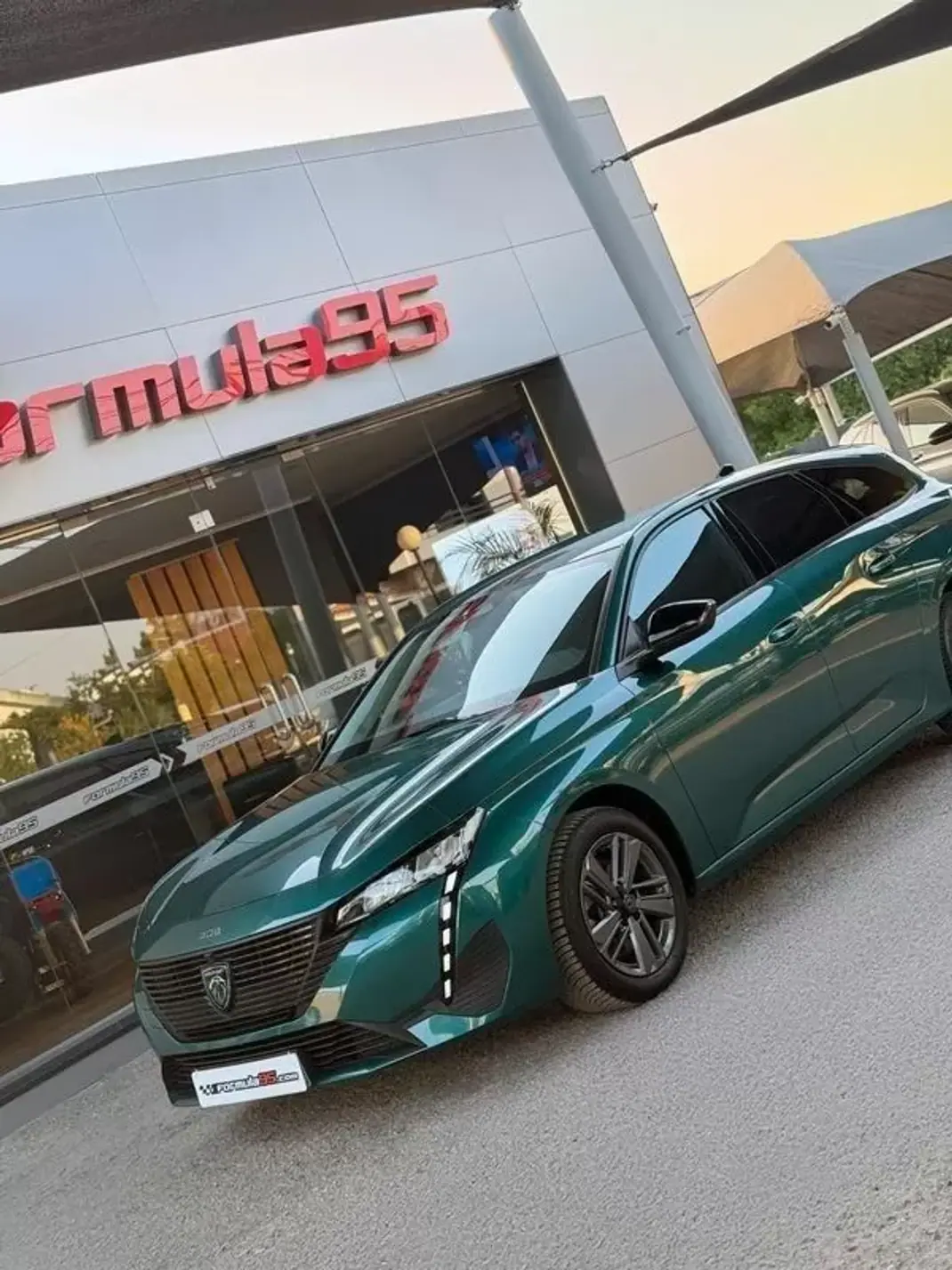 Peugeot 308 SW 2022 - 16800 EUR, 121397 km - AUTO.MOTO.pt - 121397km - foto 6 de 21