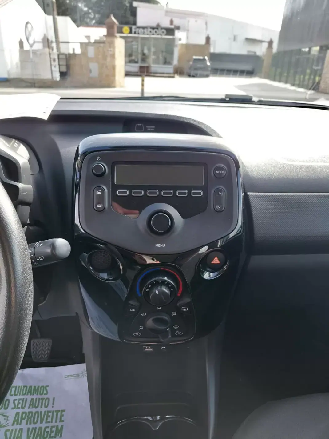 Citroën C1 2019 - 13900 EUR, 59000 km - AUTO.MOTO.pt - 59000km - foto 5 de 11